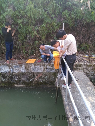 159949298329299.jpg 說(shuō)明: http://image0.chunsuns.com/site501/upload/album/20170216/2017021614332735995315.jpg