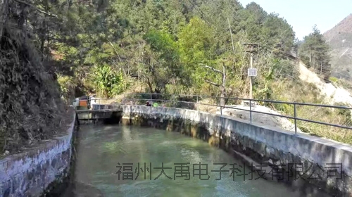 159949298365987.jpg 說(shuō)明: http://image0.chunsuns.com/site501/upload/album/20170216/2017021614524630385907.jpg